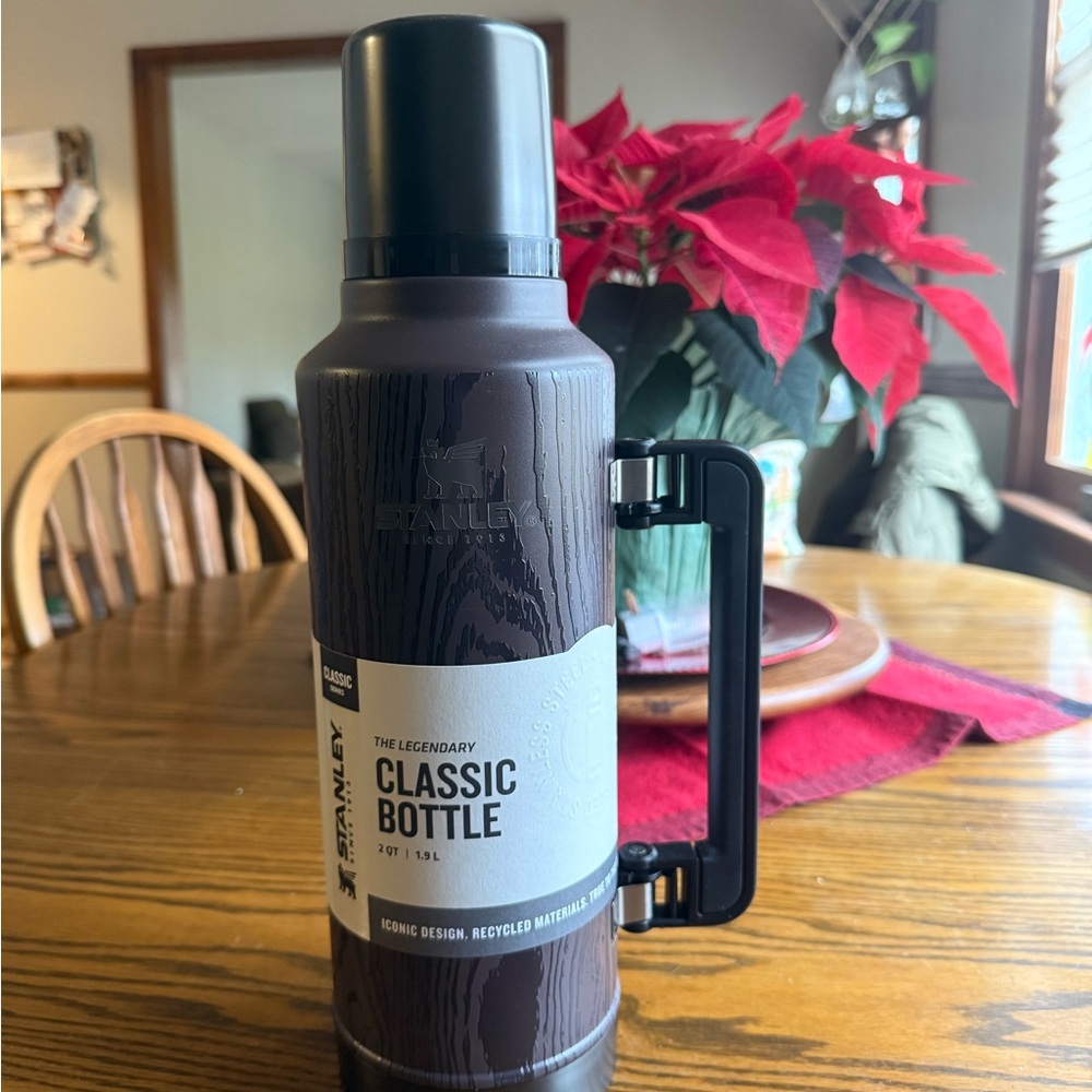Stanley Legendary Classic Bottle